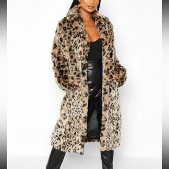 Lita by CiaraAmour Coat
